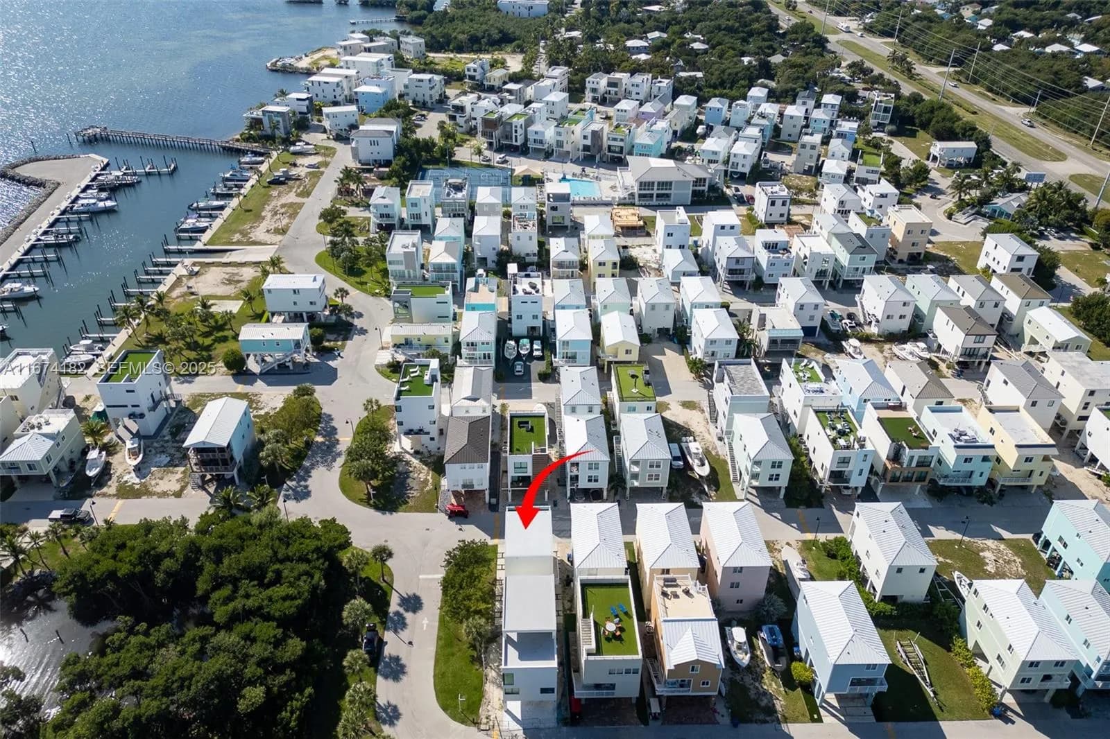 94825 Overseas Hwy 253, Key Largo FL 33037