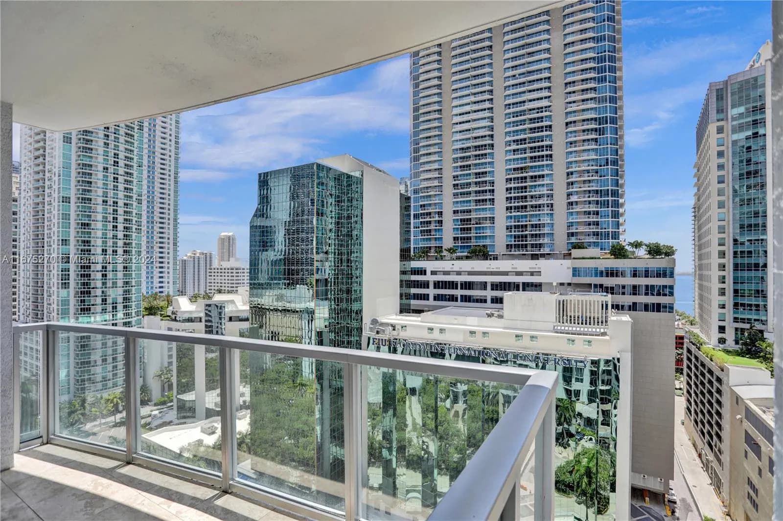 1060 Brickell Ave # 1703, Miami FL 33131