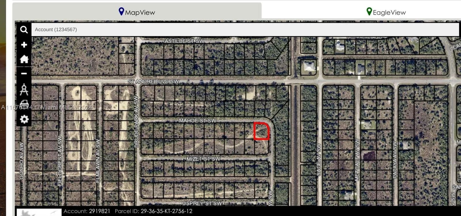 902 Mahoe St SW, Palm Bay FL 32908