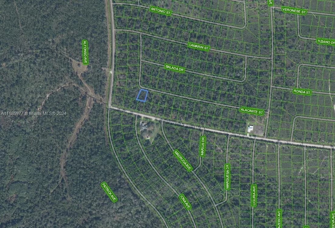 8739 Alacante Drive, Sebring FL 33872