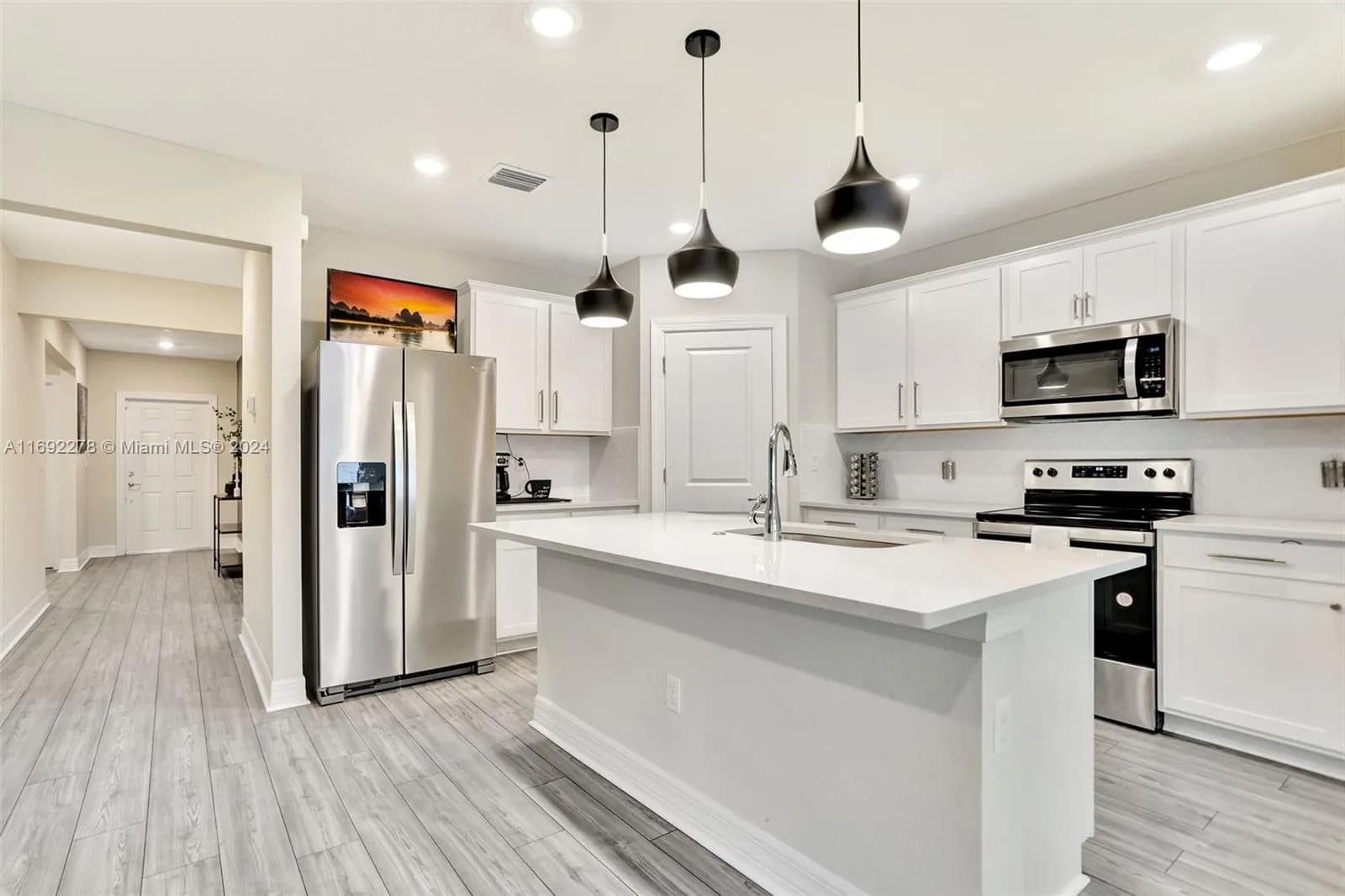 3 bedroom 2 bath for sale at 3021 Hibiscus Ave, Lauderdale Lakes FL 33311