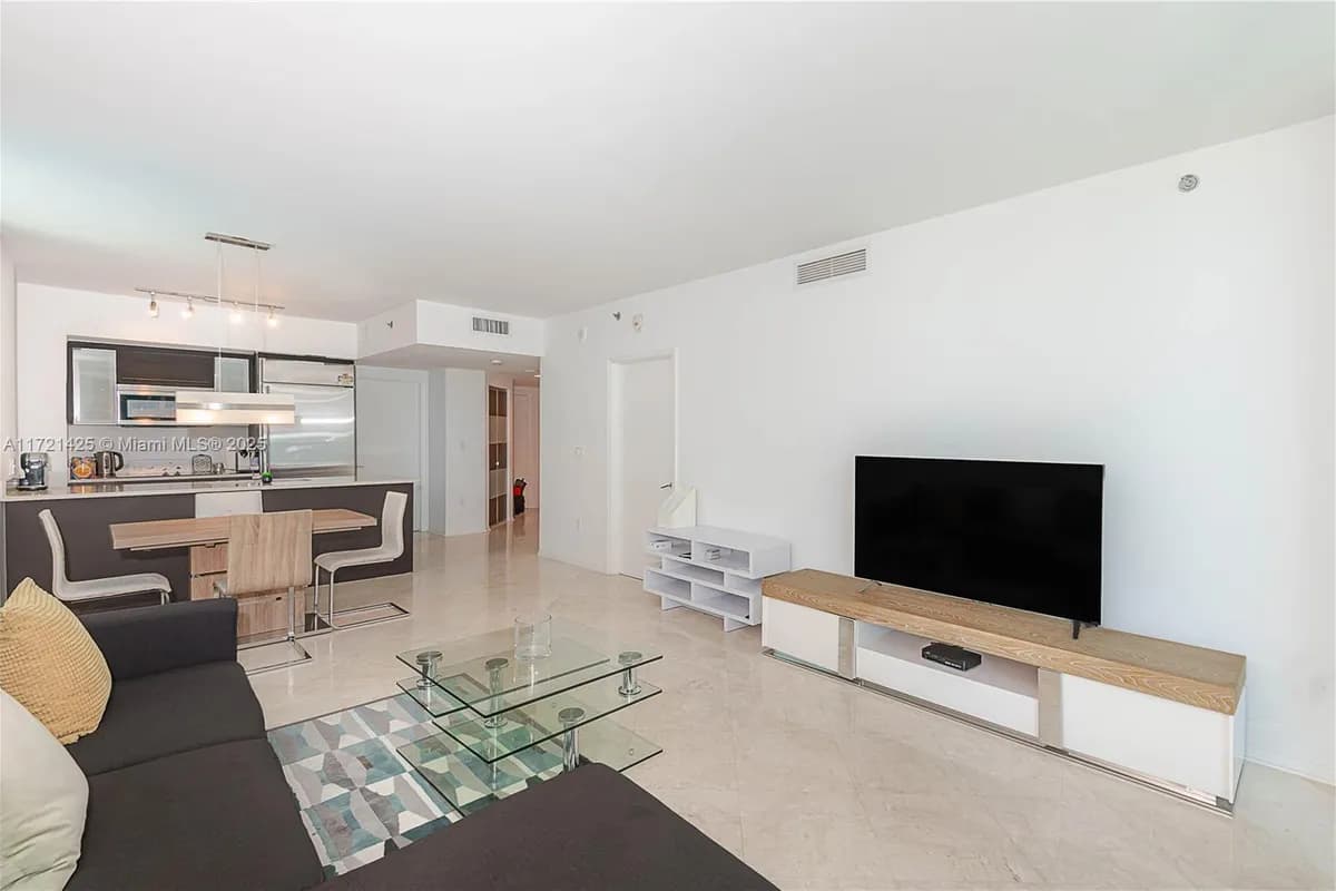 55 SE 6th St # 1507, Miami FL 33131