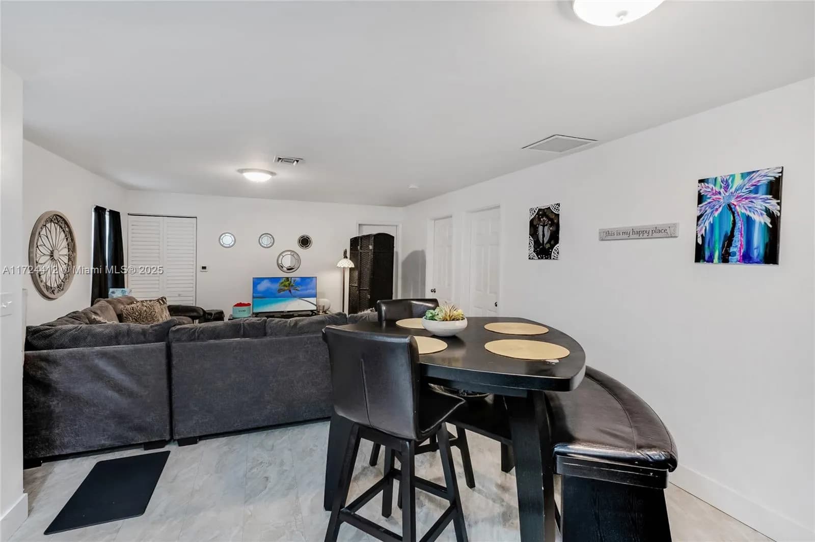 219 NW 7th Ct, Hallandale Beach FL 33009