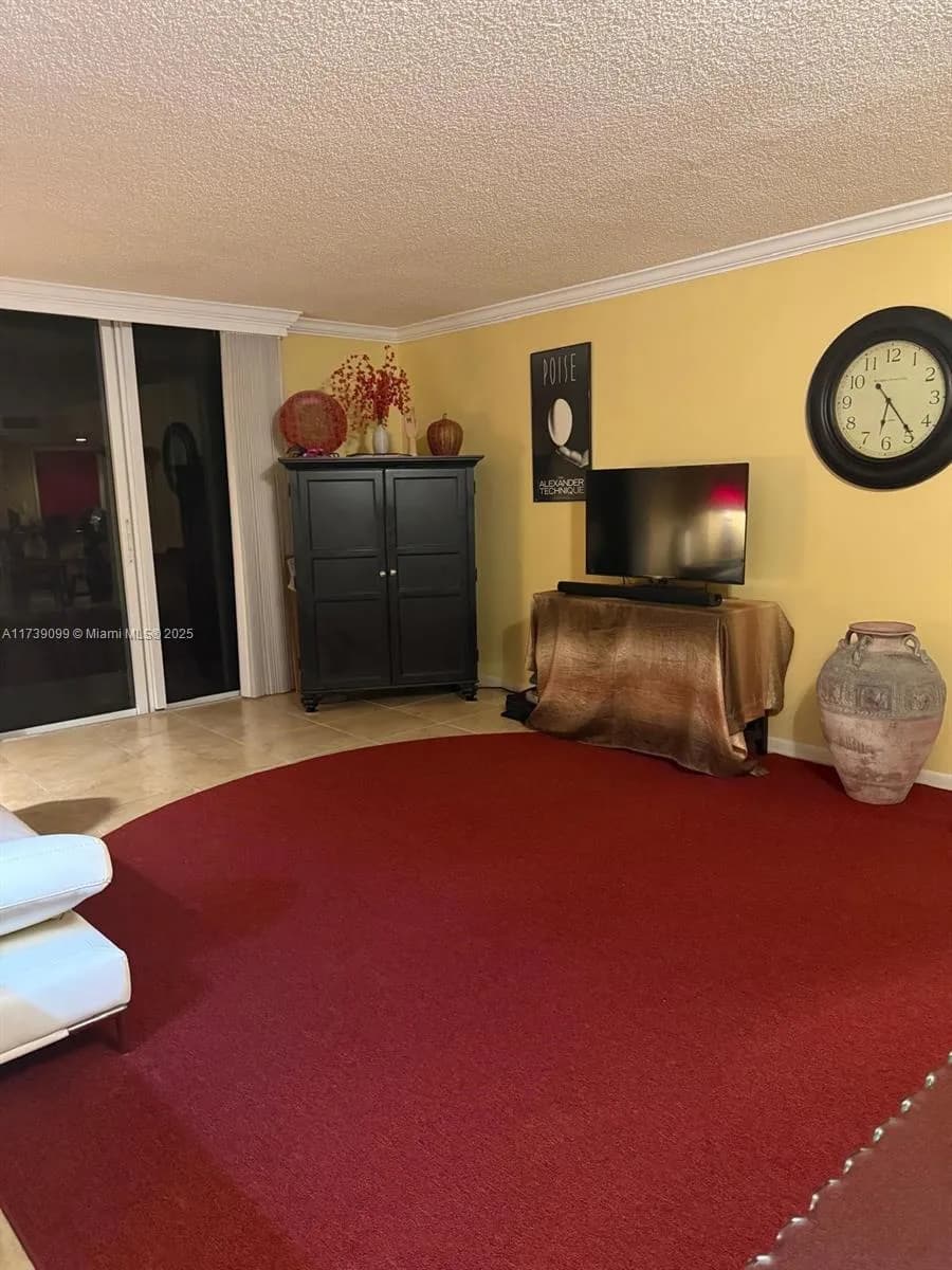 1147 Hillsboro Mile # 204, Hillsboro Beach FL 33062