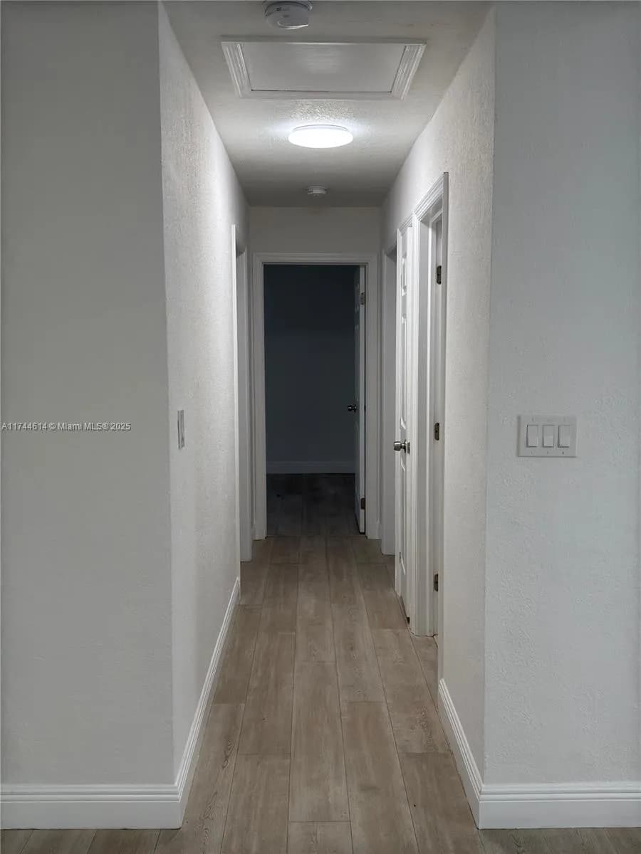 738 Evergreen Dr, Lake Park FL 33403