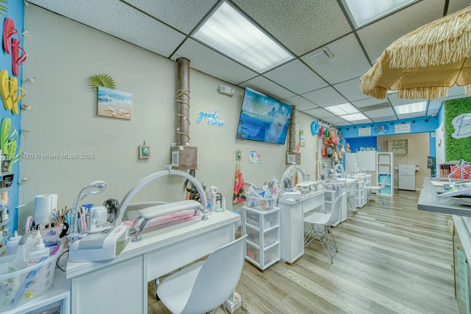 Full-service Nails & Beauty Spa For Sale In Sweetwater, Sweetwater FL 33174