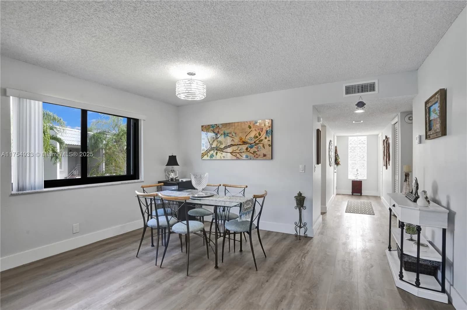 16561 Blatt Blvd # 204, Weston FL 33326