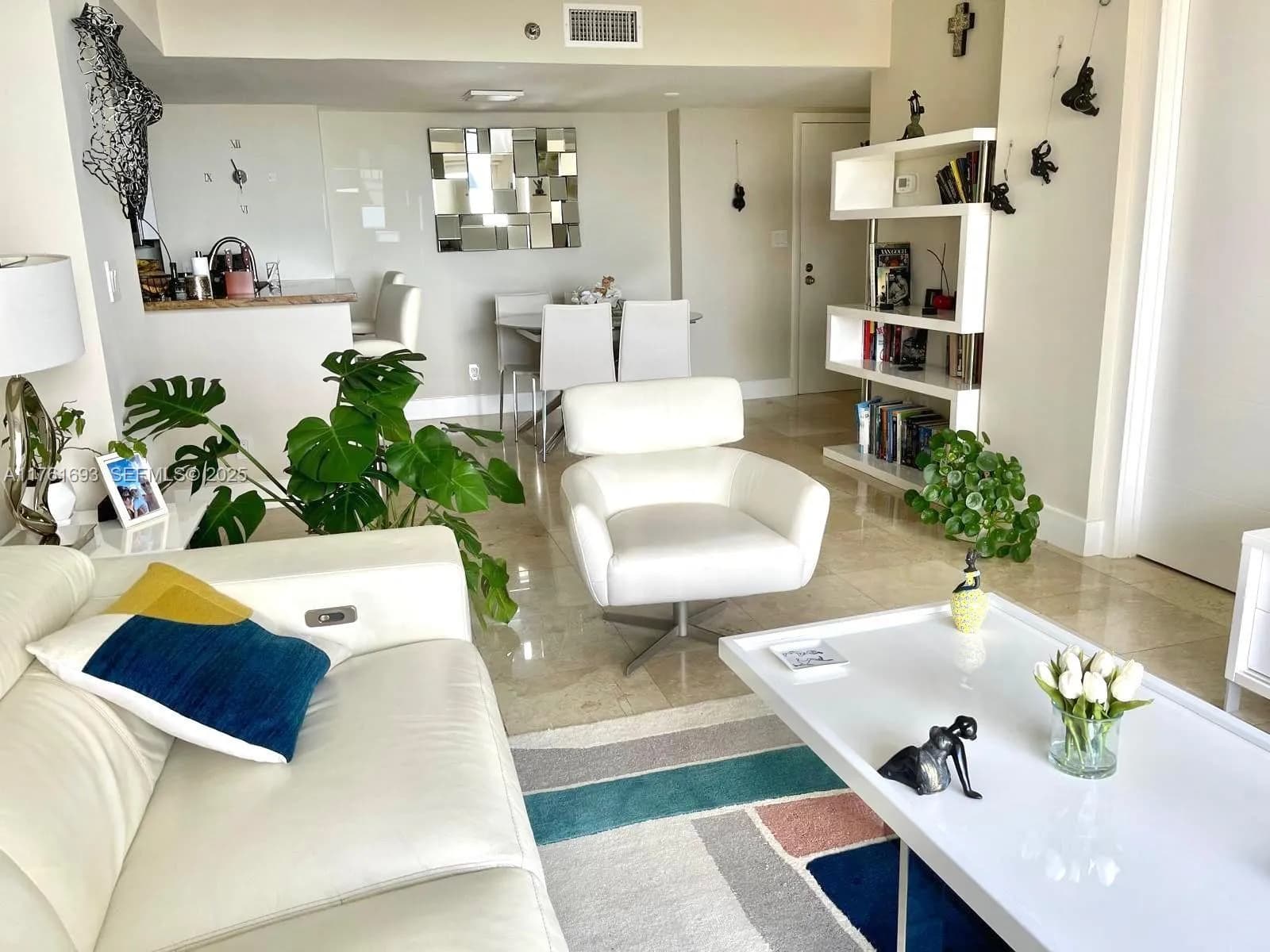 770 Claughton Island Dr # 904, Miami FL 33131