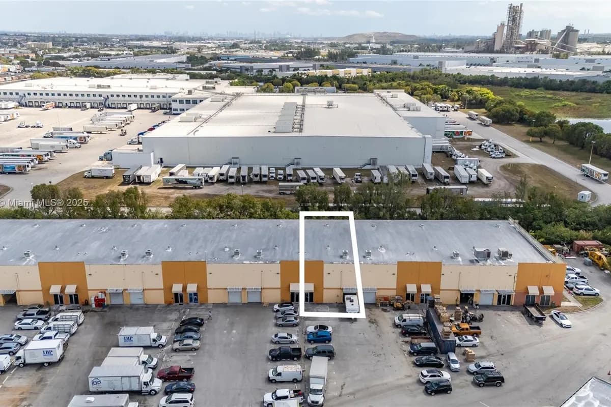 12605 NW 115th Ave # 104, Medley FL 33178