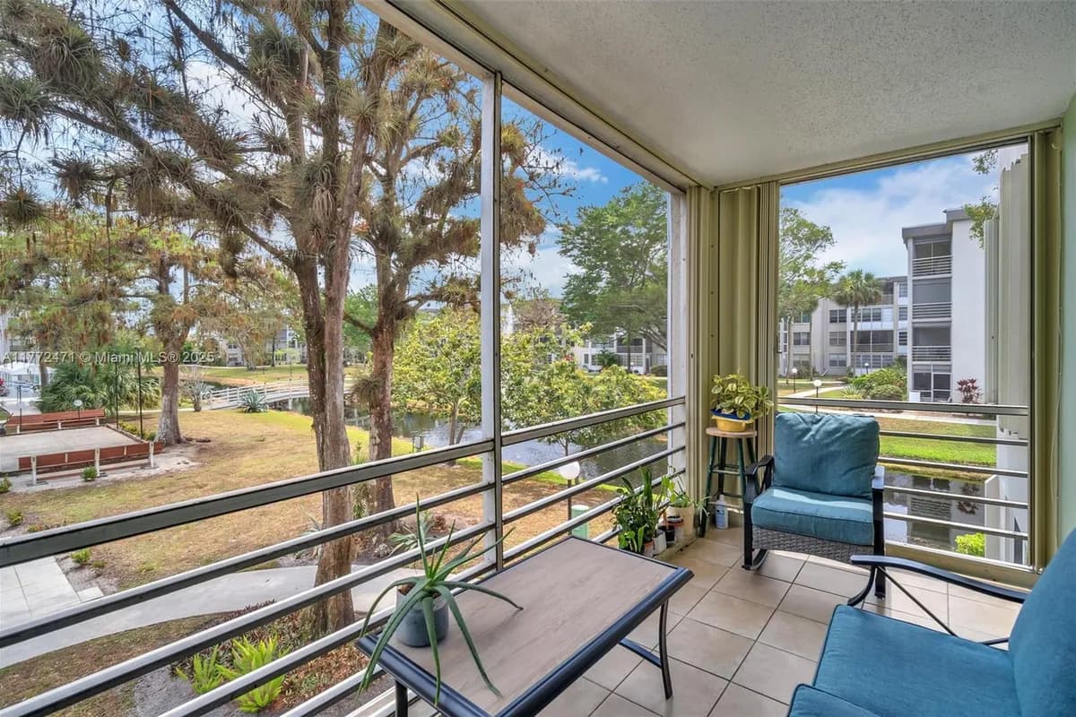 4898 NW 29th Court # 201, Lauderdale Lakes FL 33313