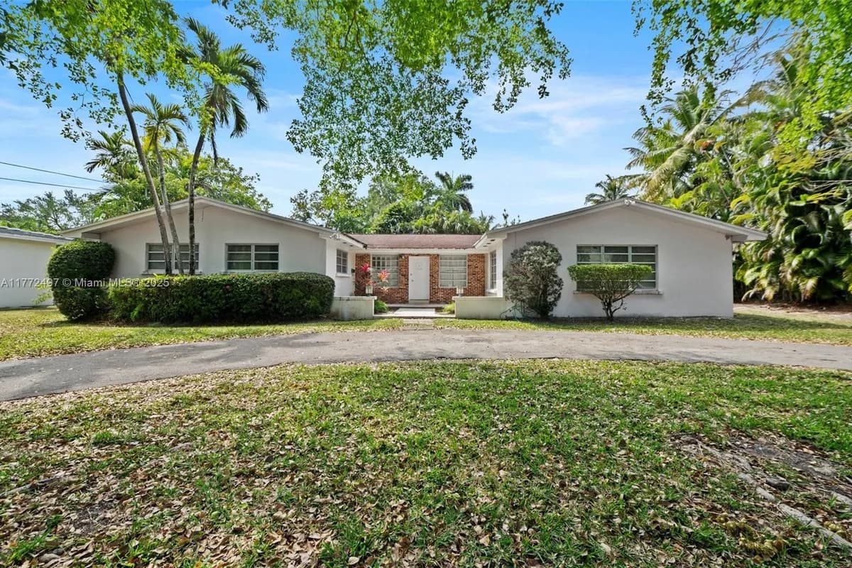 8290 SW 61st Ave, South Miami FL 33143