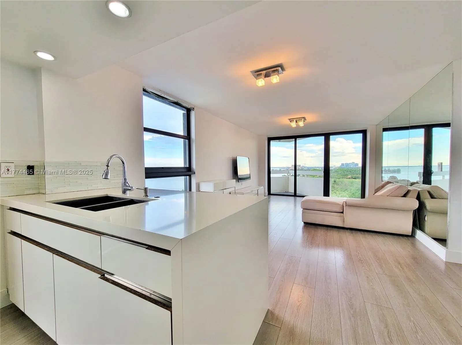 2501 Brickell Ave # 1207, Miami FL 33129