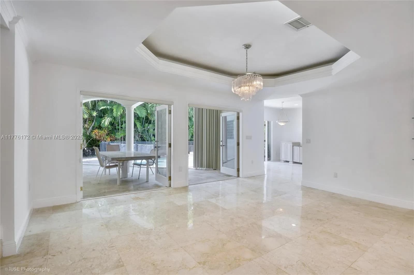 188 Park Dr, Bal Harbour FL 33154