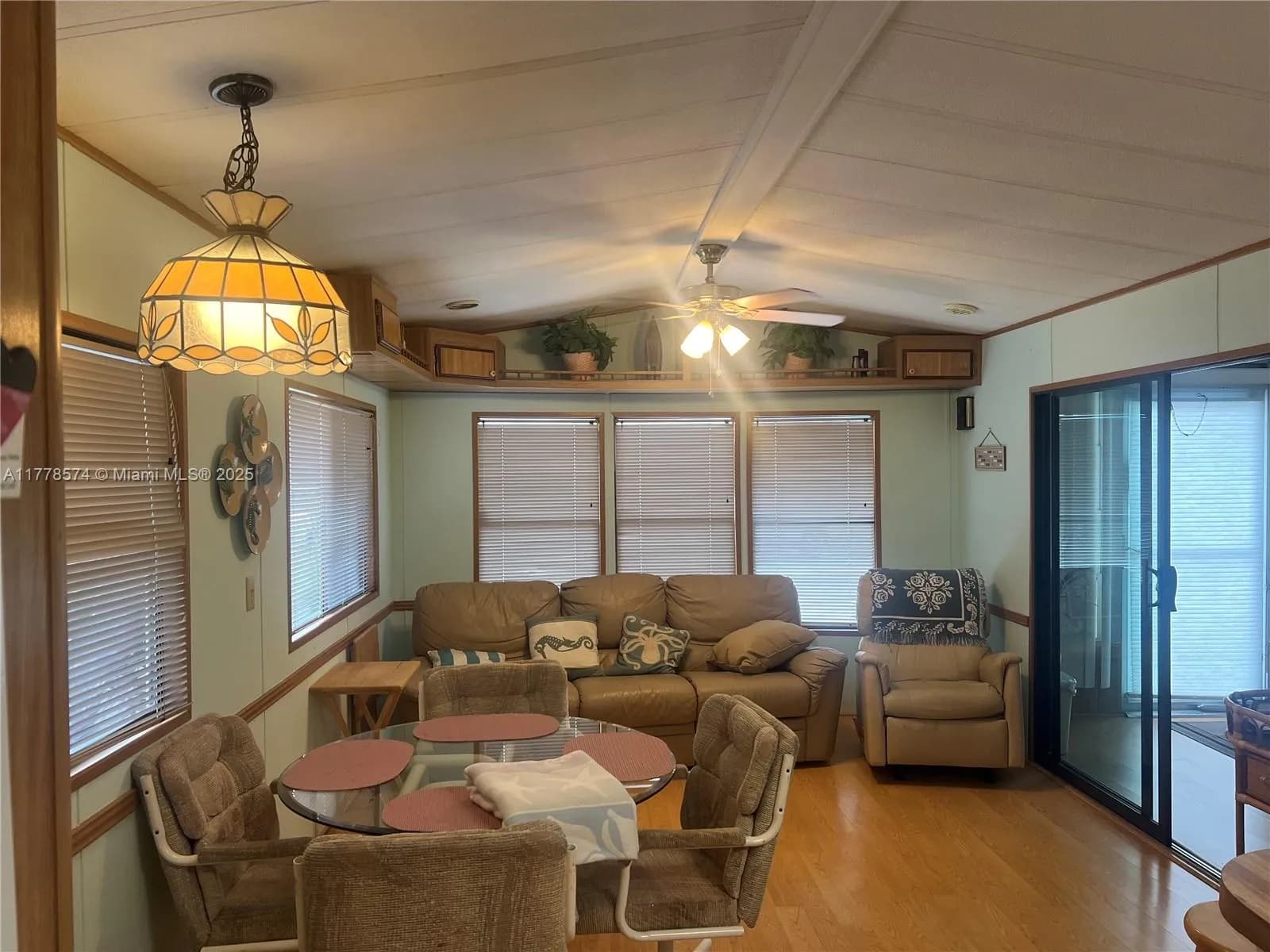 2064 Nettles Blvd, Jensen Beach FL 34957