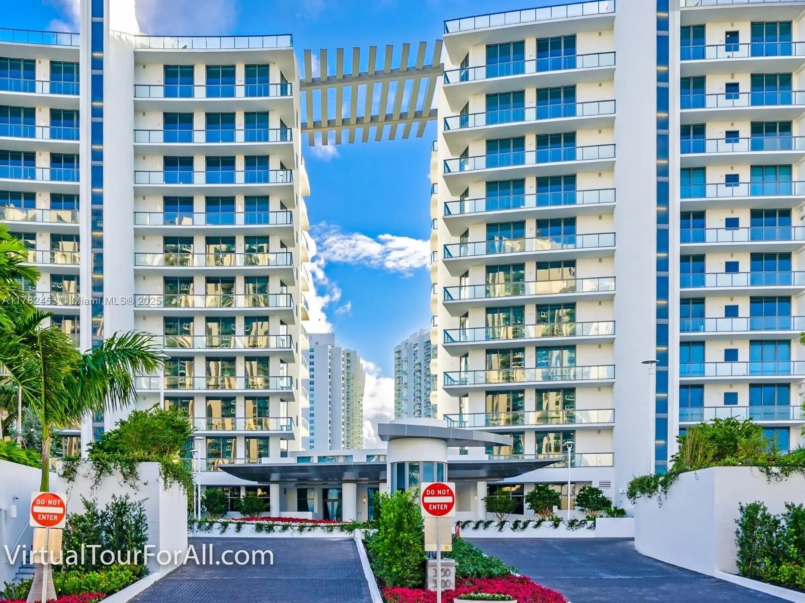 3300 NE 188th St # 511, Aventura FL 33180