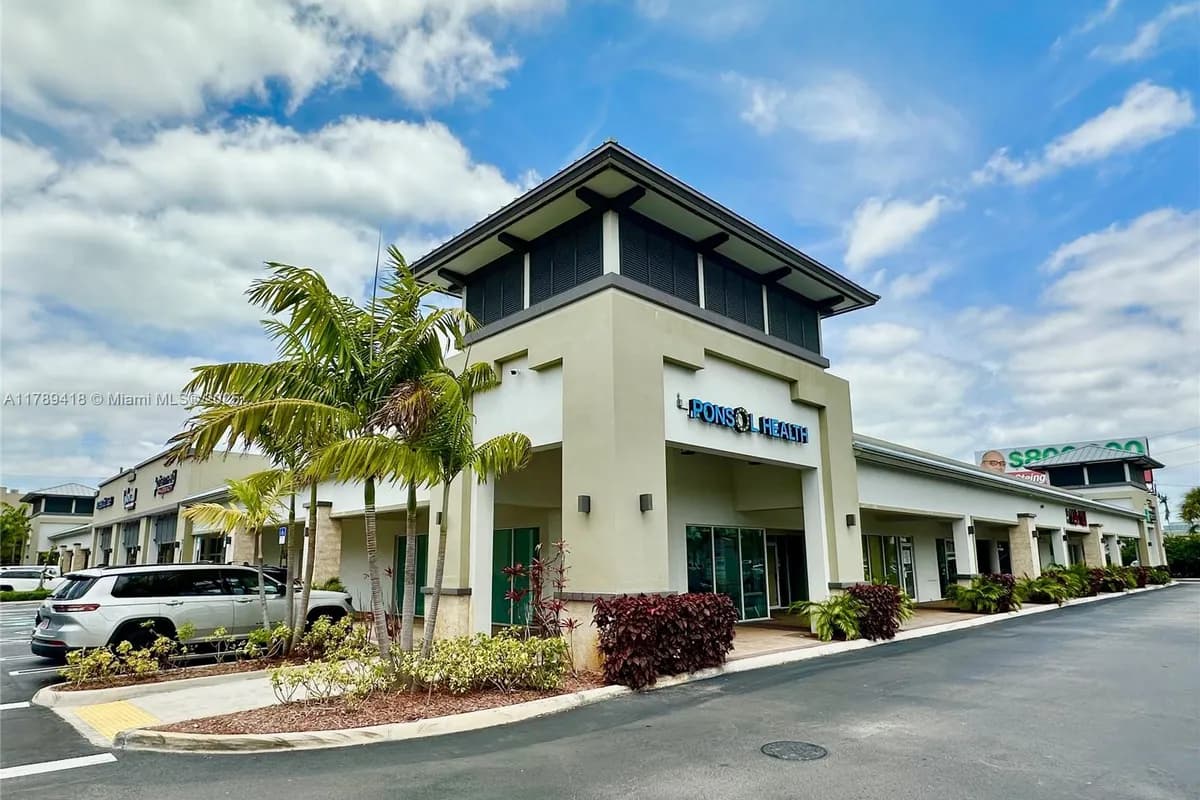 2100 NW 107th Ave, Doral FL 33172