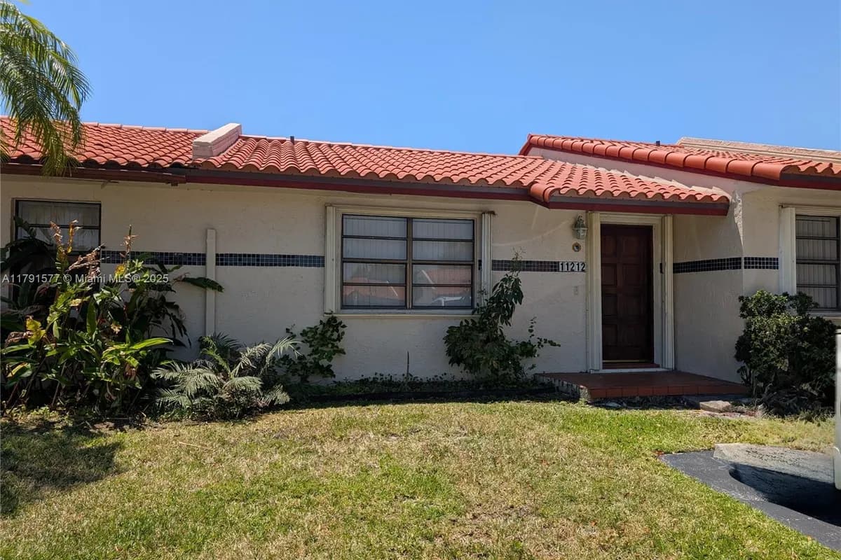 11212 SW 58th Cir, Cooper City FL 33330