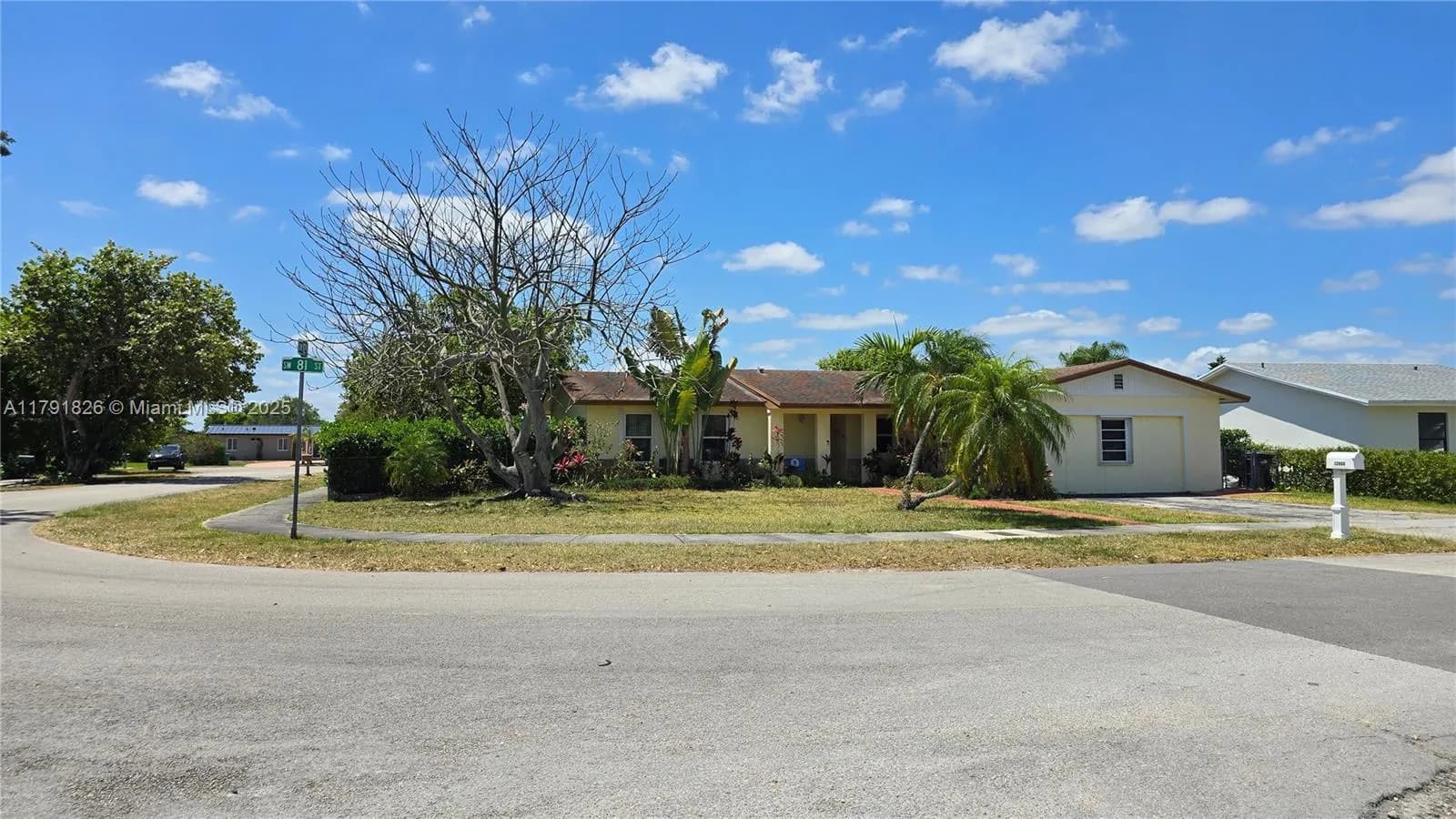 4 bedroom 2 bath for sale at 12900 SW 81st St, Kendall FL 33183
