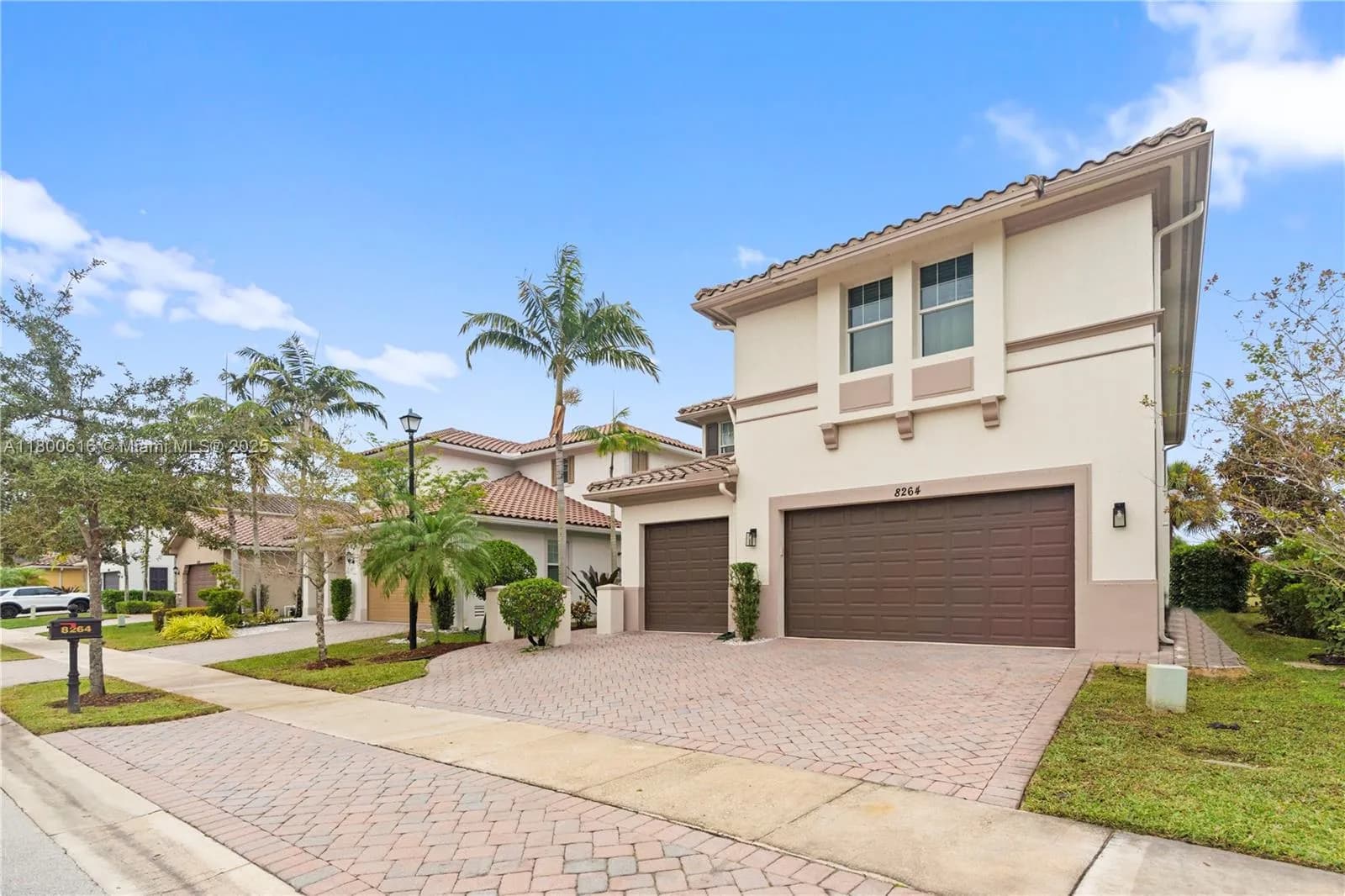 5 bedroom 4 bath for sale at 8264 NW 118th Way, Parkland FL 33076