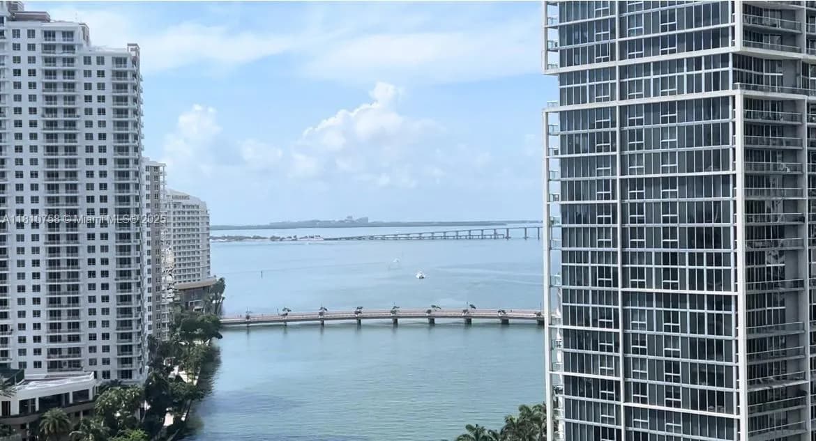 300 Biscayne Blvd Way # 1805, Miami FL 33131