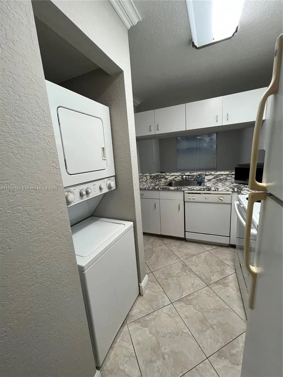 1097 Coral Club Dr # 1097, Coral Springs FL 33071