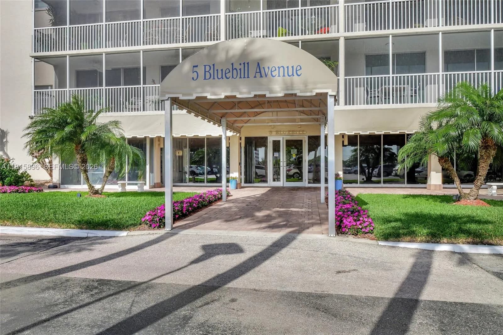 5 Bluebill # 410, Naples FL 34108