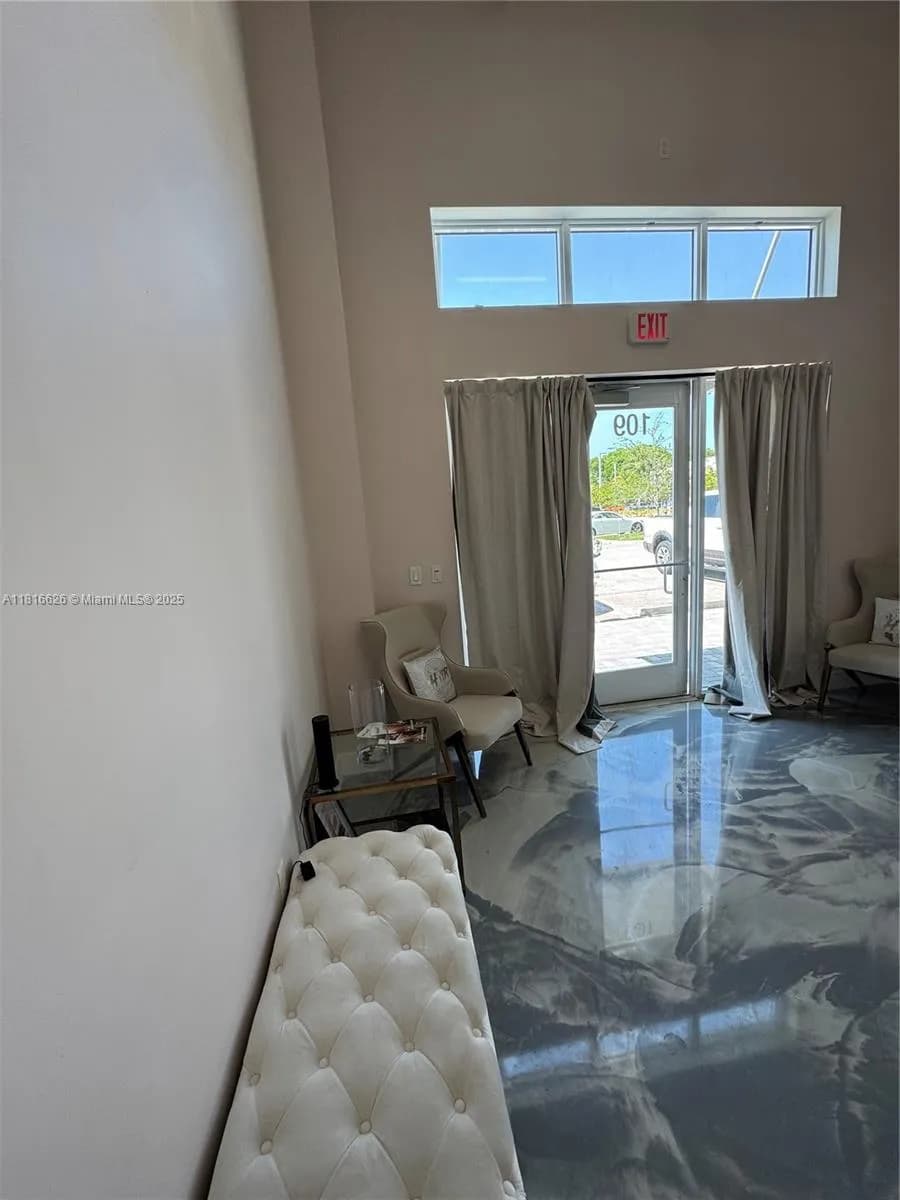 9620 Stirling Rd # 109, Cooper City FL 33024