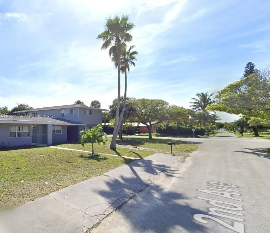 351 N Shannon Ave, Indialantic FL 32903