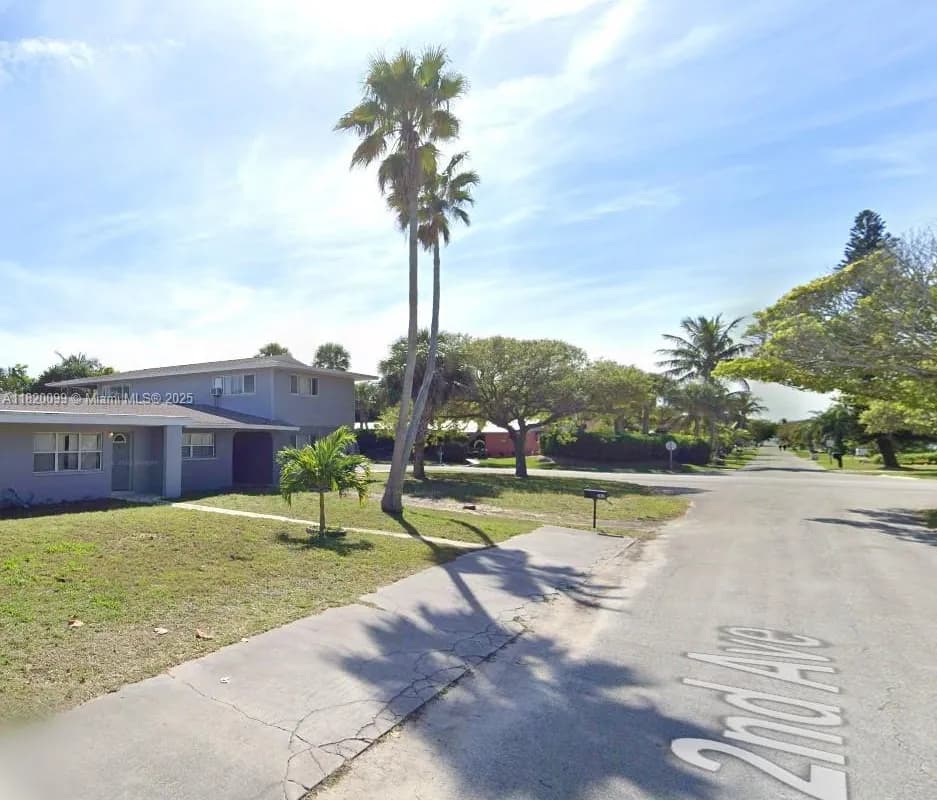 351 N Shannon Ave, Indialantic FL 32903