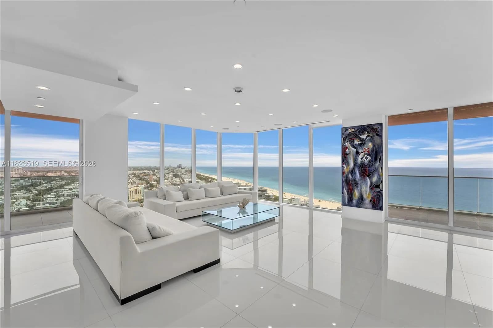 4 bedroom 3 bath for sale at 300 S Pointe Dr # 3405, Miami Beach FL 33139