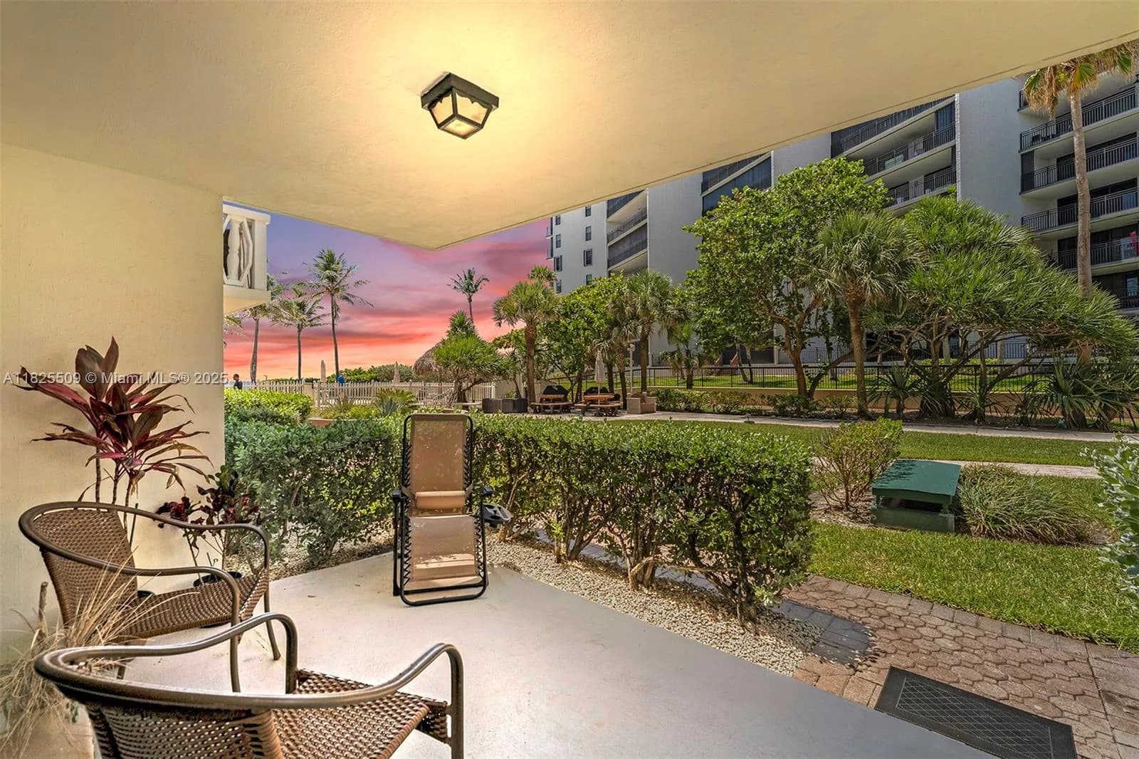 1169 Hillsboro Mile # 111, Hillsboro Beach FL 33062