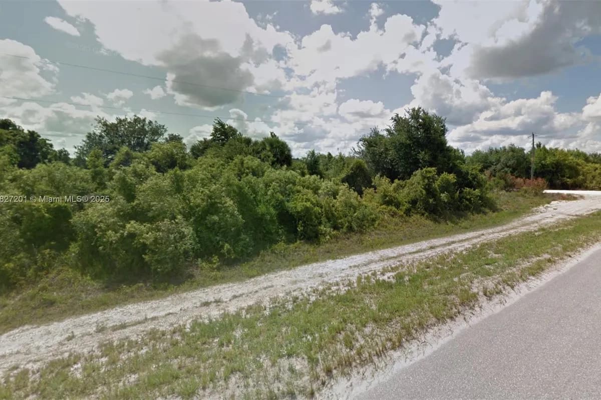 19183 NW 288th St, Okeechobee FL 34972