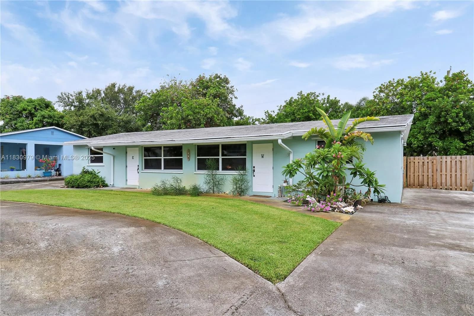 1884 Juno Rd, North Palm Beach FL 33408