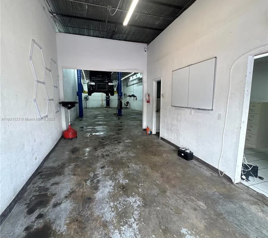 14623 NW 27th Ave # 14623, Opa-Locka FL 33054