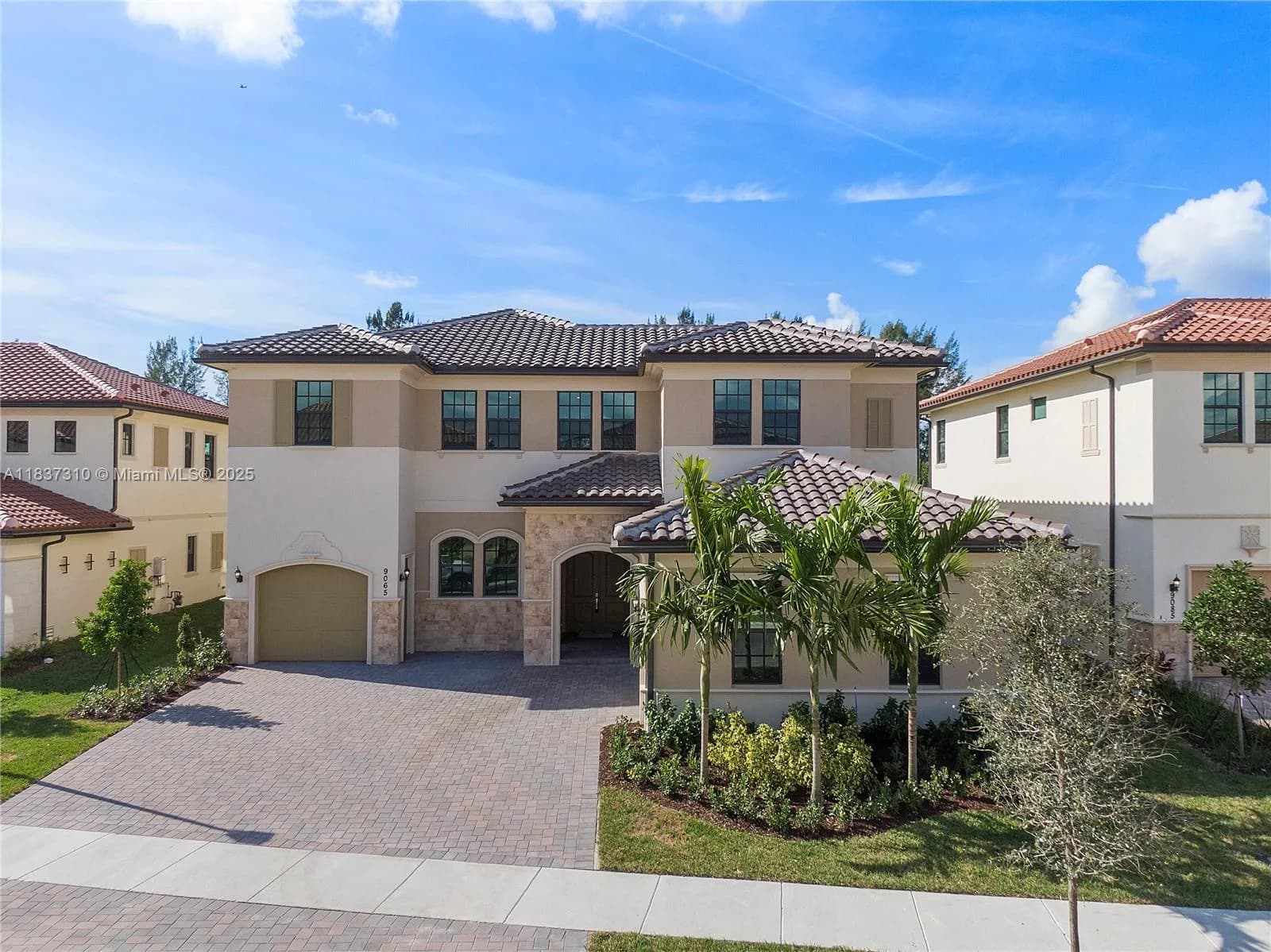5 bedroom 5 bath for sale at 9065 W Parkland Bay Trl, Parkland FL 33076