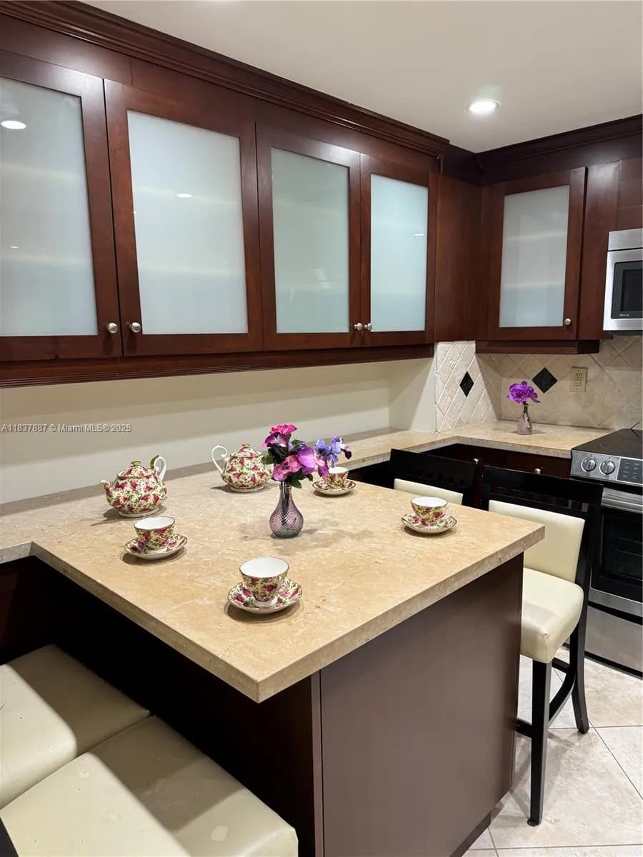 9801 Collins Ave # 14T, Bal Harbour FL 33154