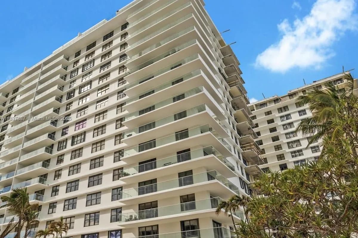 9801 Collins Ave # 14T, Bal Harbour FL 33154