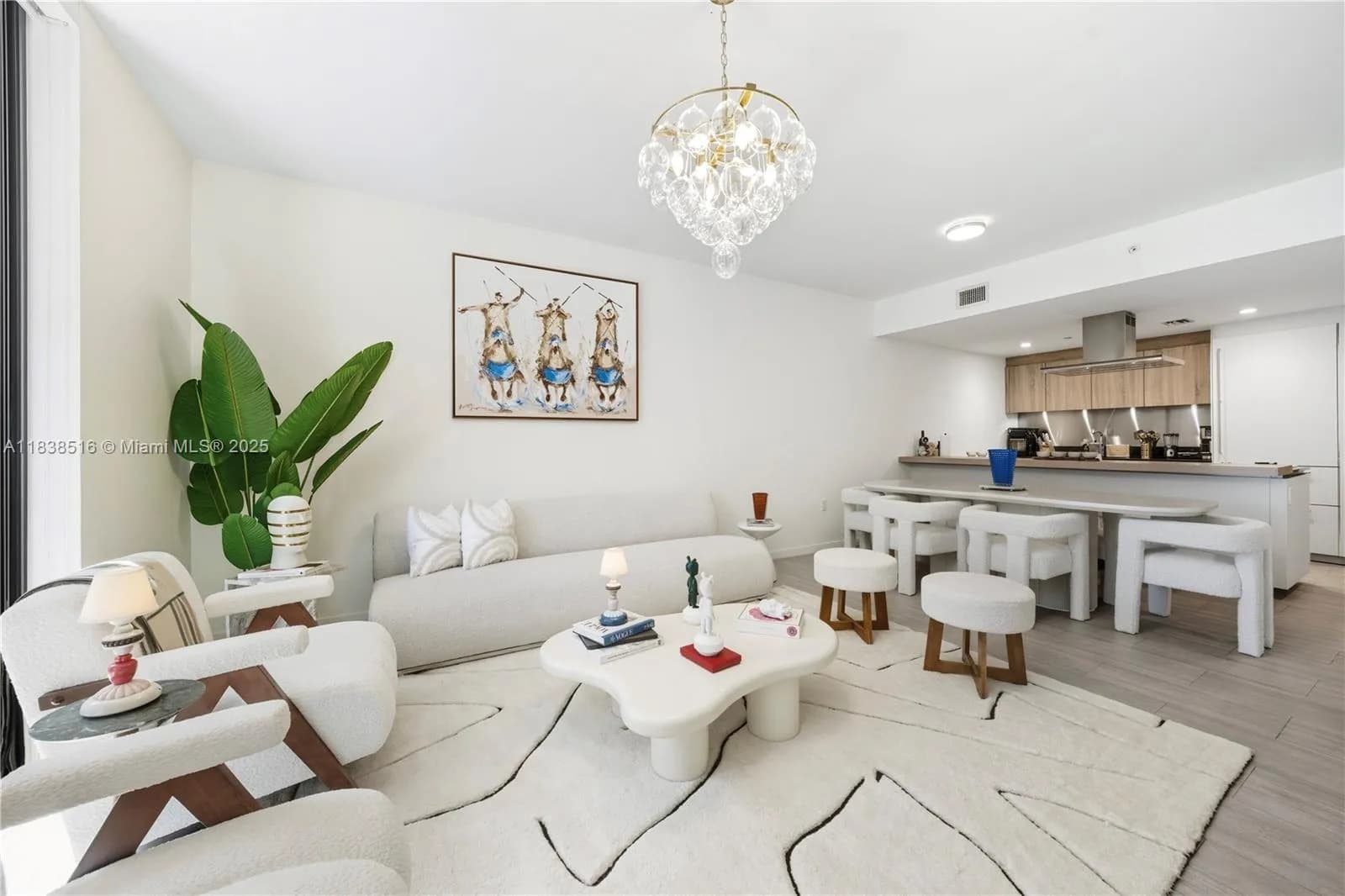 6 bedroom 7 bath for sale at 1000 Brickell Plz, Miami FL 33131