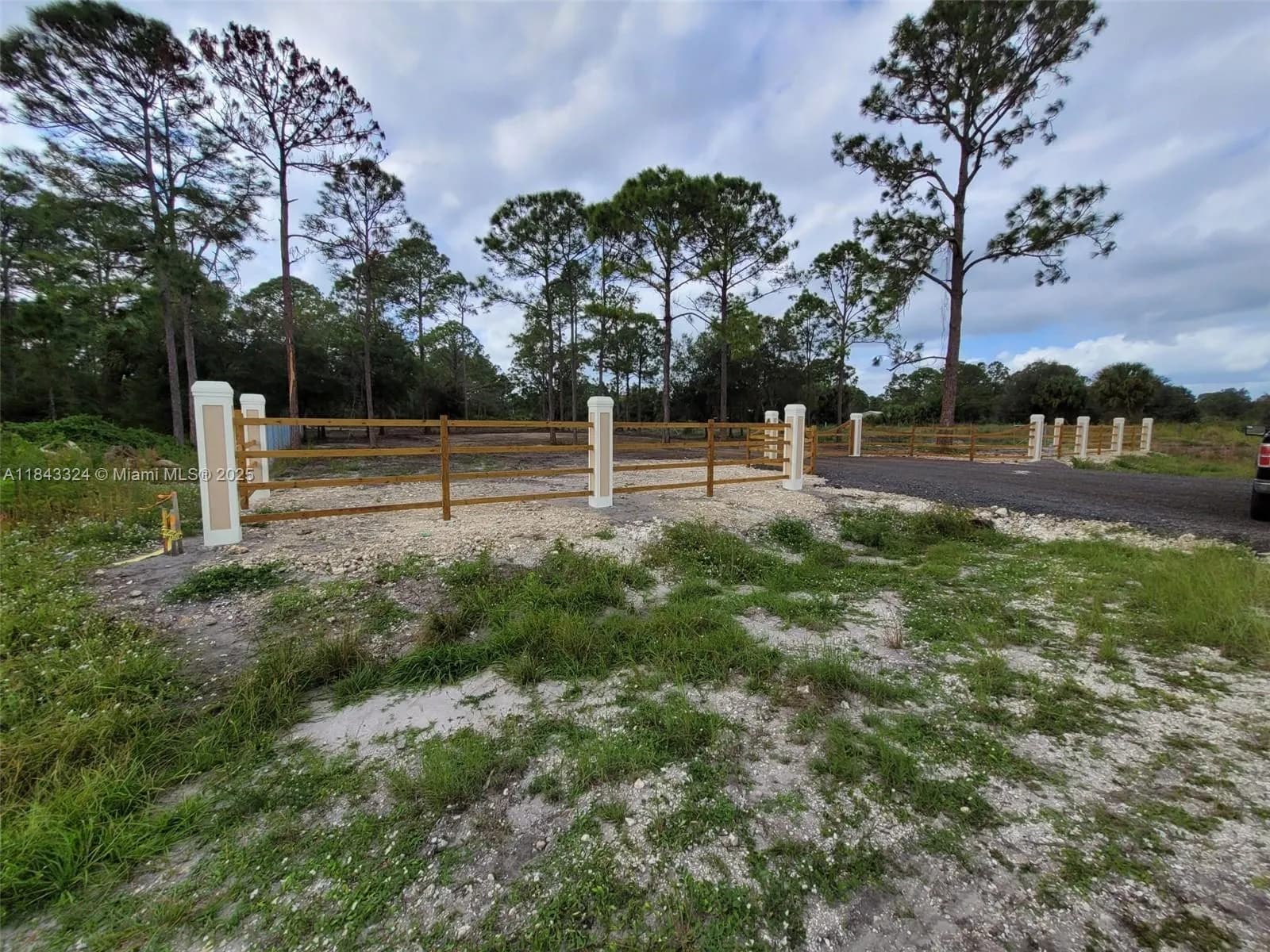 610 S Quebrada St, Clewiston FL 33440