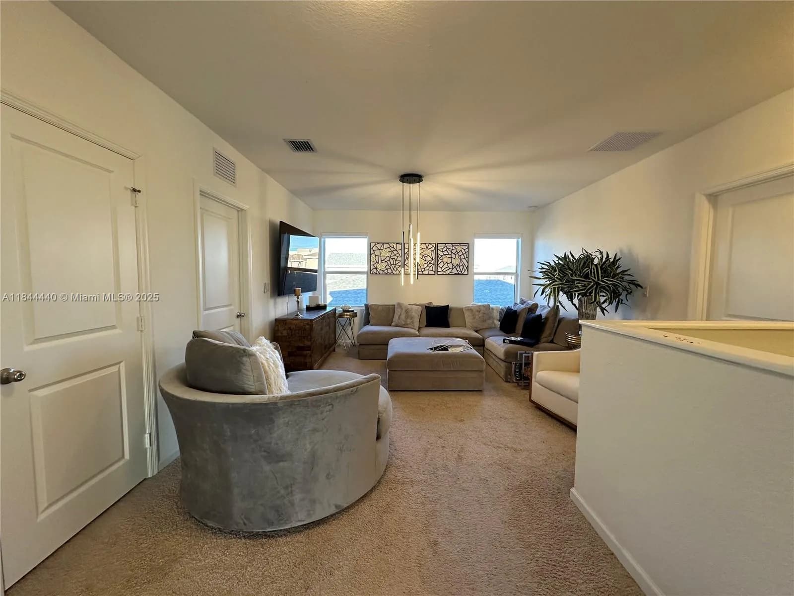 SW 272 ST, Miami FL 33032