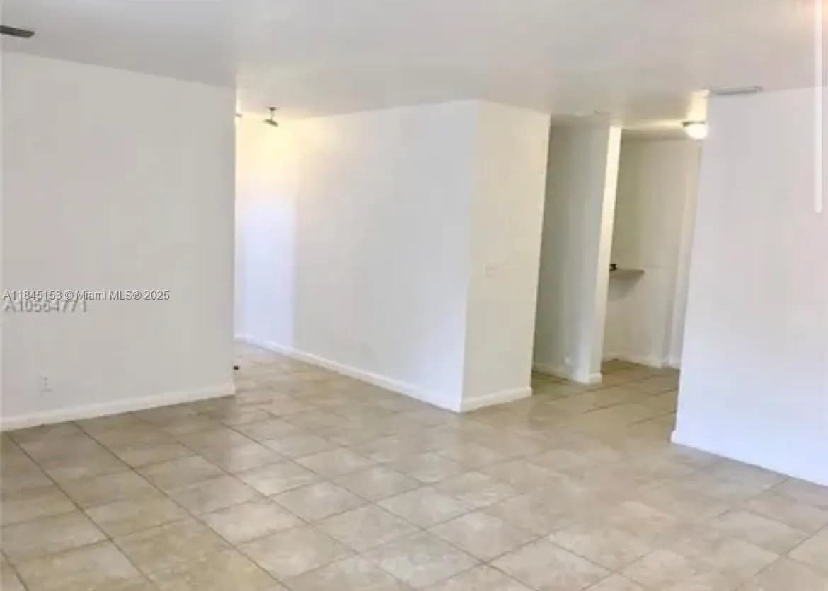 2748 NW 131st St, Opa-Locka FL 33054