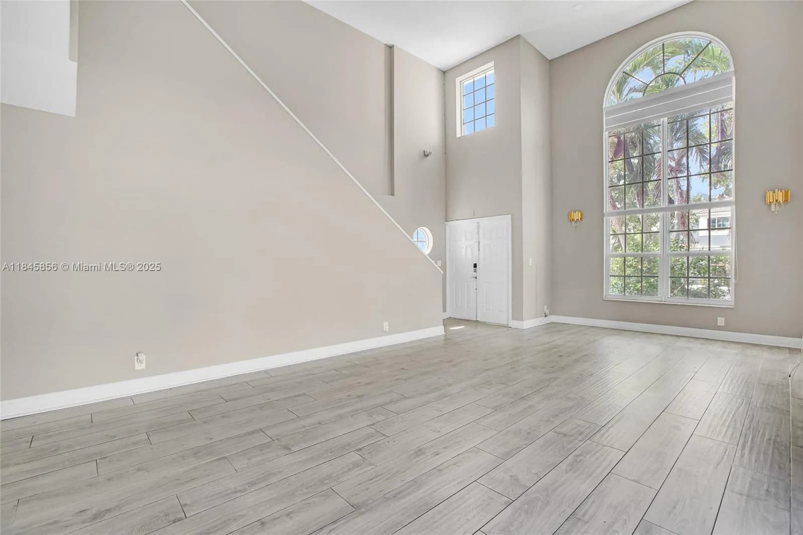 5498 NW 45th Way, Coconut Creek FL 33073