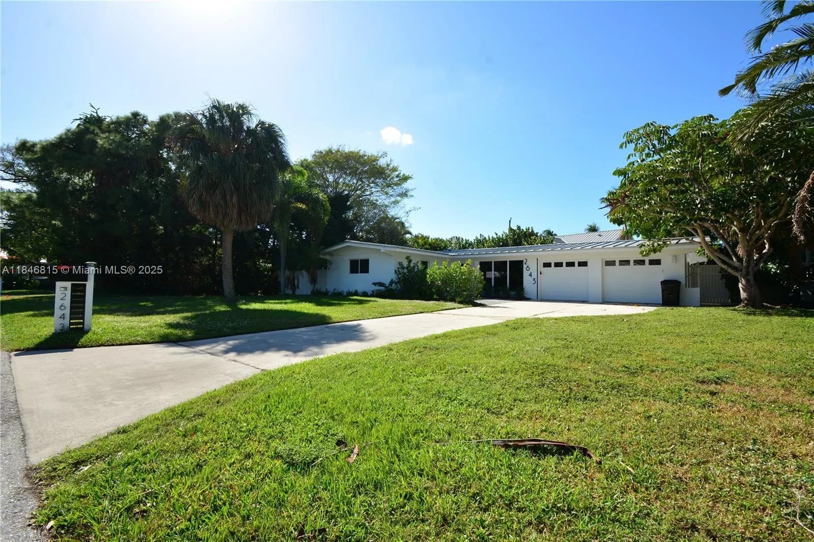 2643 NE 26th Ter, Lighthouse Point FL 33064