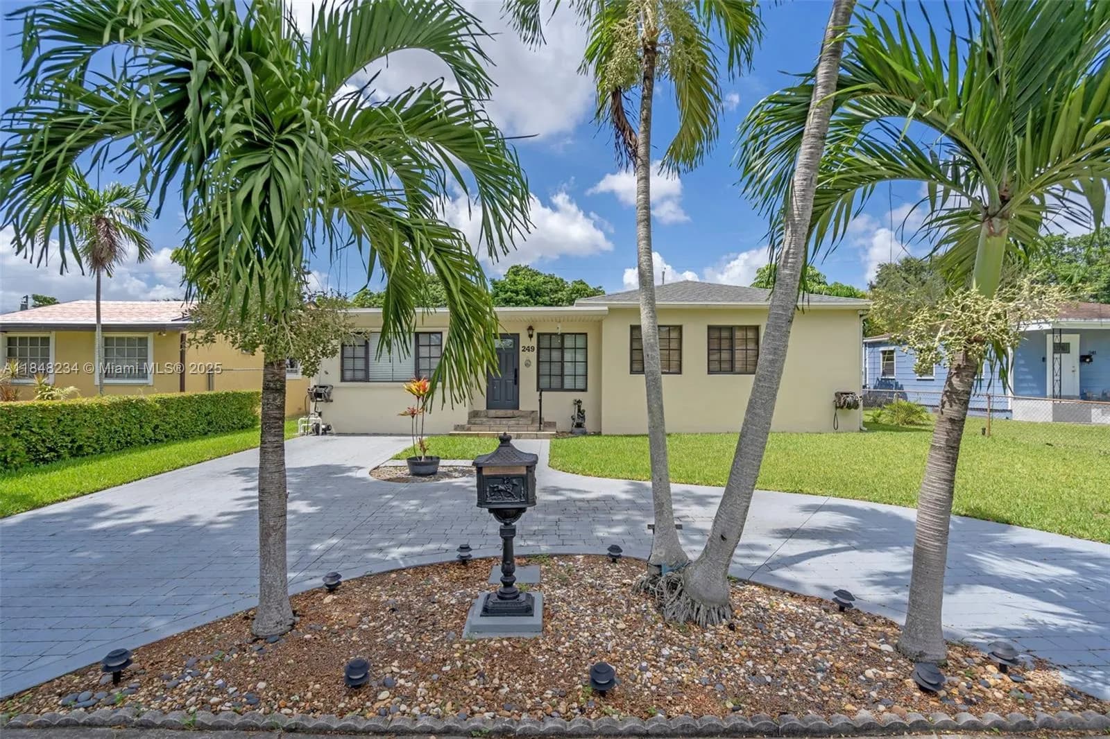 249 Carlisle Dr, Miami Springs FL 33166