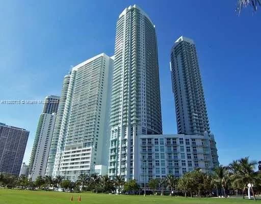 1 bedroom 1 bath for sale at 1900 N Bayshore Dr # 3617, Miami FL 33132