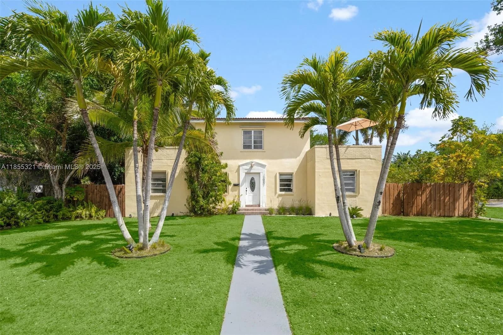 10401 NE 2nd Ave, Miami Shores FL 33138