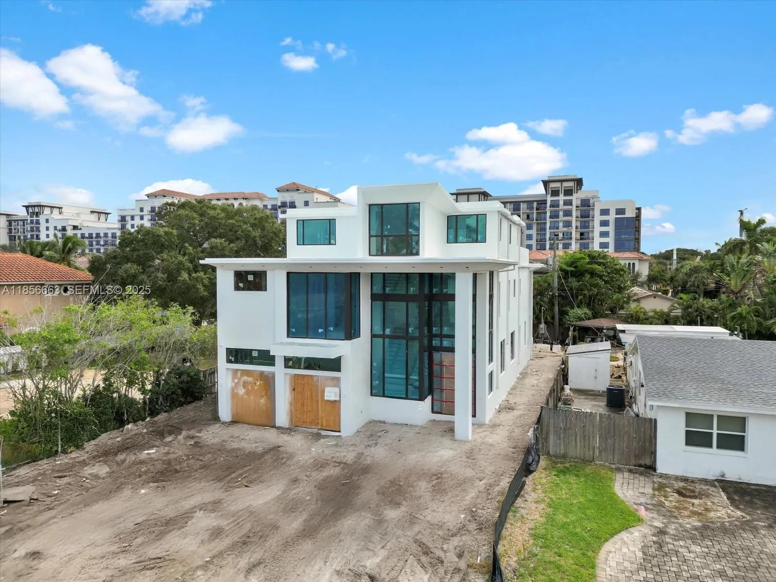 310 NE 2nd St, Boca Raton FL 33432