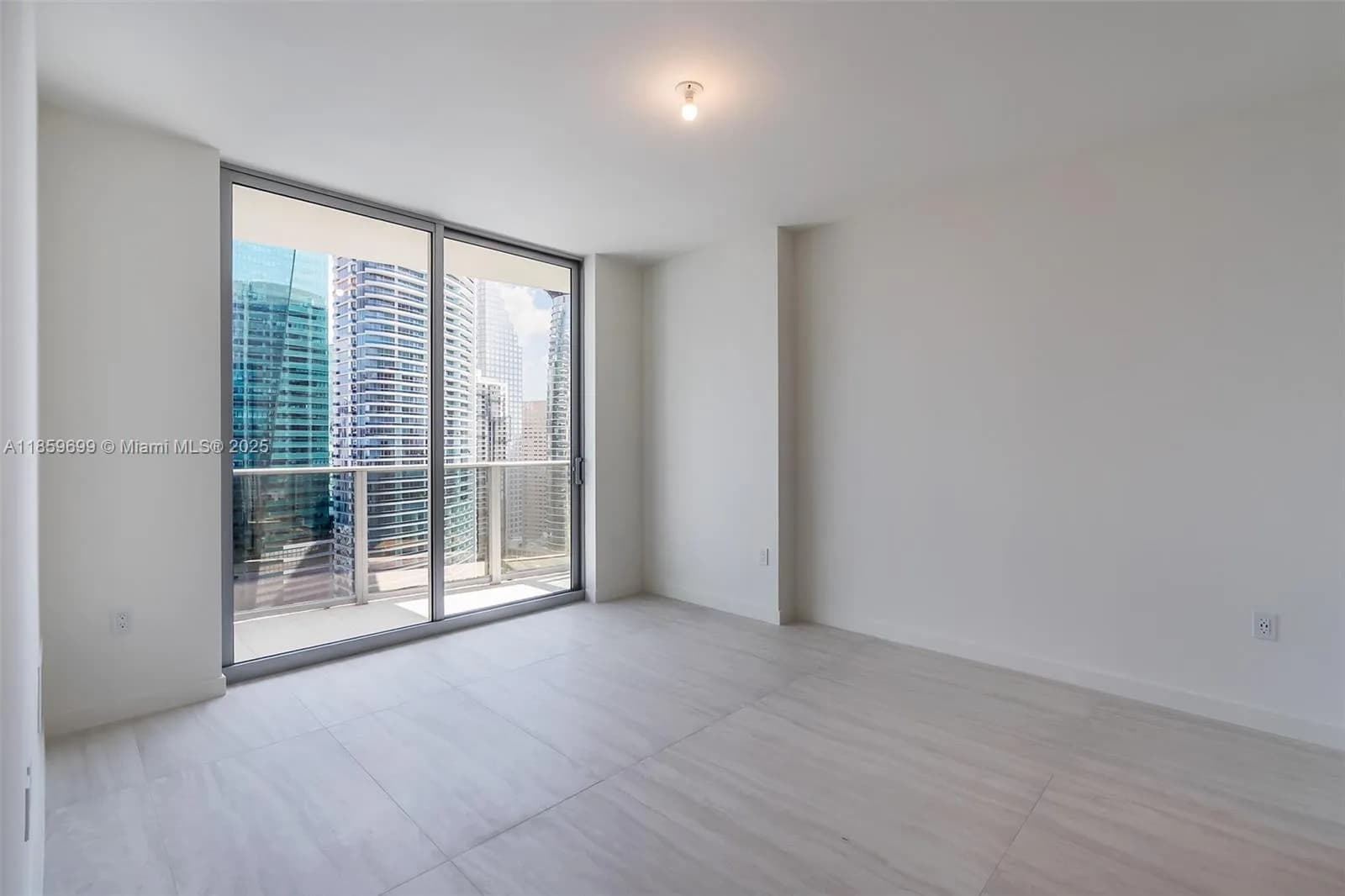 77 SE 5th St # 1709, Miami FL 33131