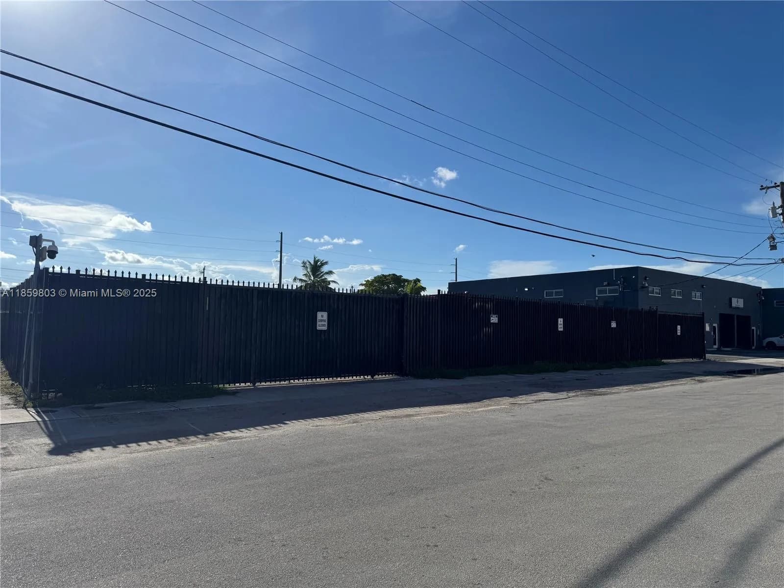 2200 SW 59th Ave, West Park FL 33023