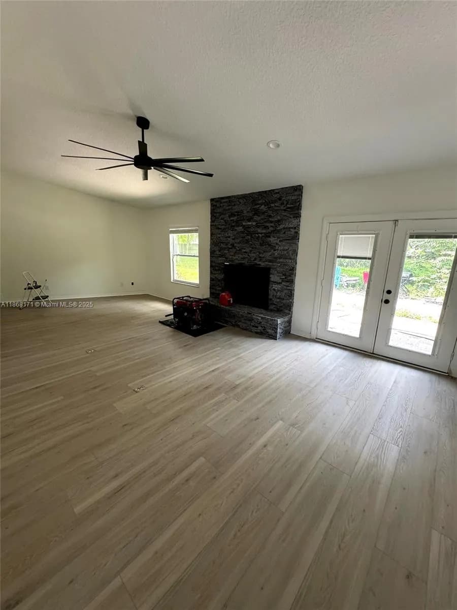 2020 NE 11 PLACE, Ocala FL 34470